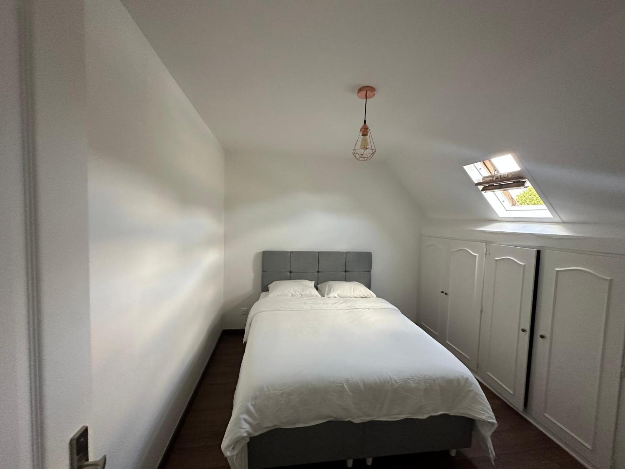 Appartement Calme Moderne Proche De Disneyland Wifi & Cafe Gratuit & Arrivee Autonome Бюсси-Сен-Жорж Экстерьер фото