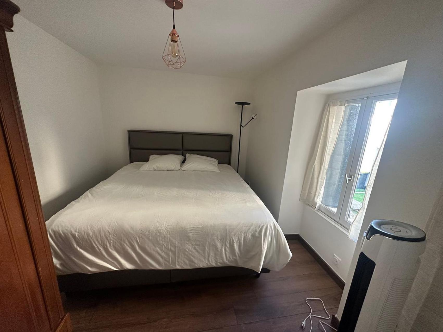 Appartement Calme Moderne Proche De Disneyland Wifi & Cafe Gratuit & Arrivee Autonome Бюсси-Сен-Жорж Экстерьер фото