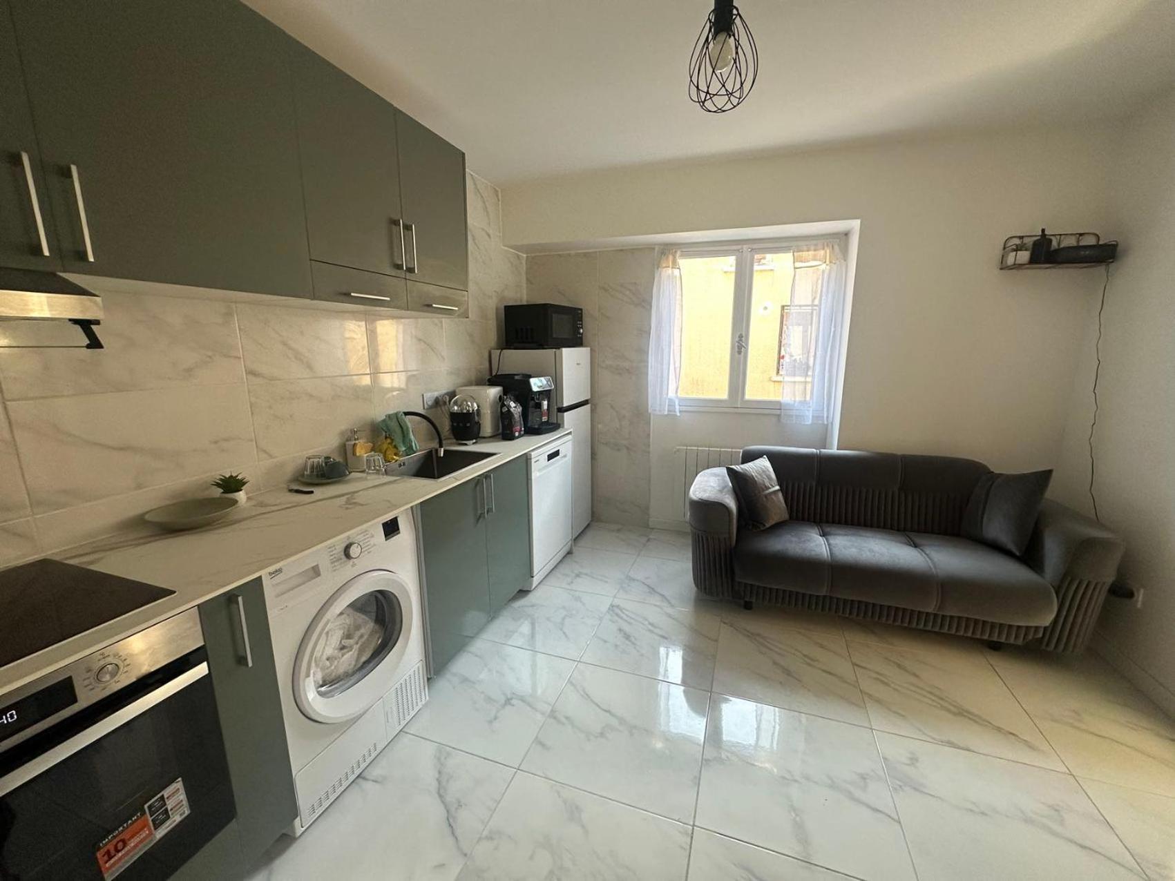 Appartement Calme Moderne Proche De Disneyland Wifi & Cafe Gratuit & Arrivee Autonome Бюсси-Сен-Жорж Экстерьер фото