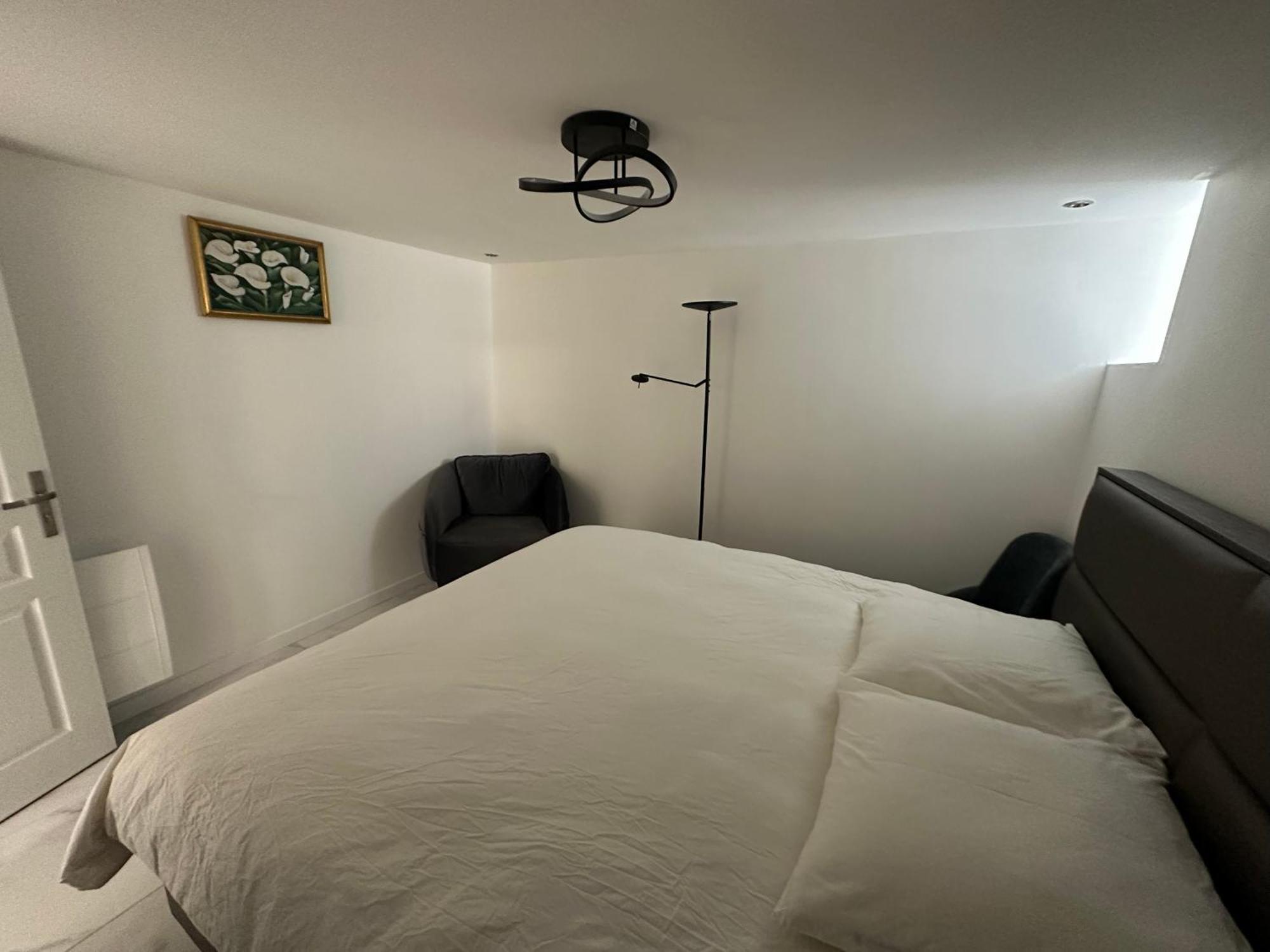 Appartement Calme Moderne Proche De Disneyland Wifi & Cafe Gratuit & Arrivee Autonome Бюсси-Сен-Жорж Экстерьер фото