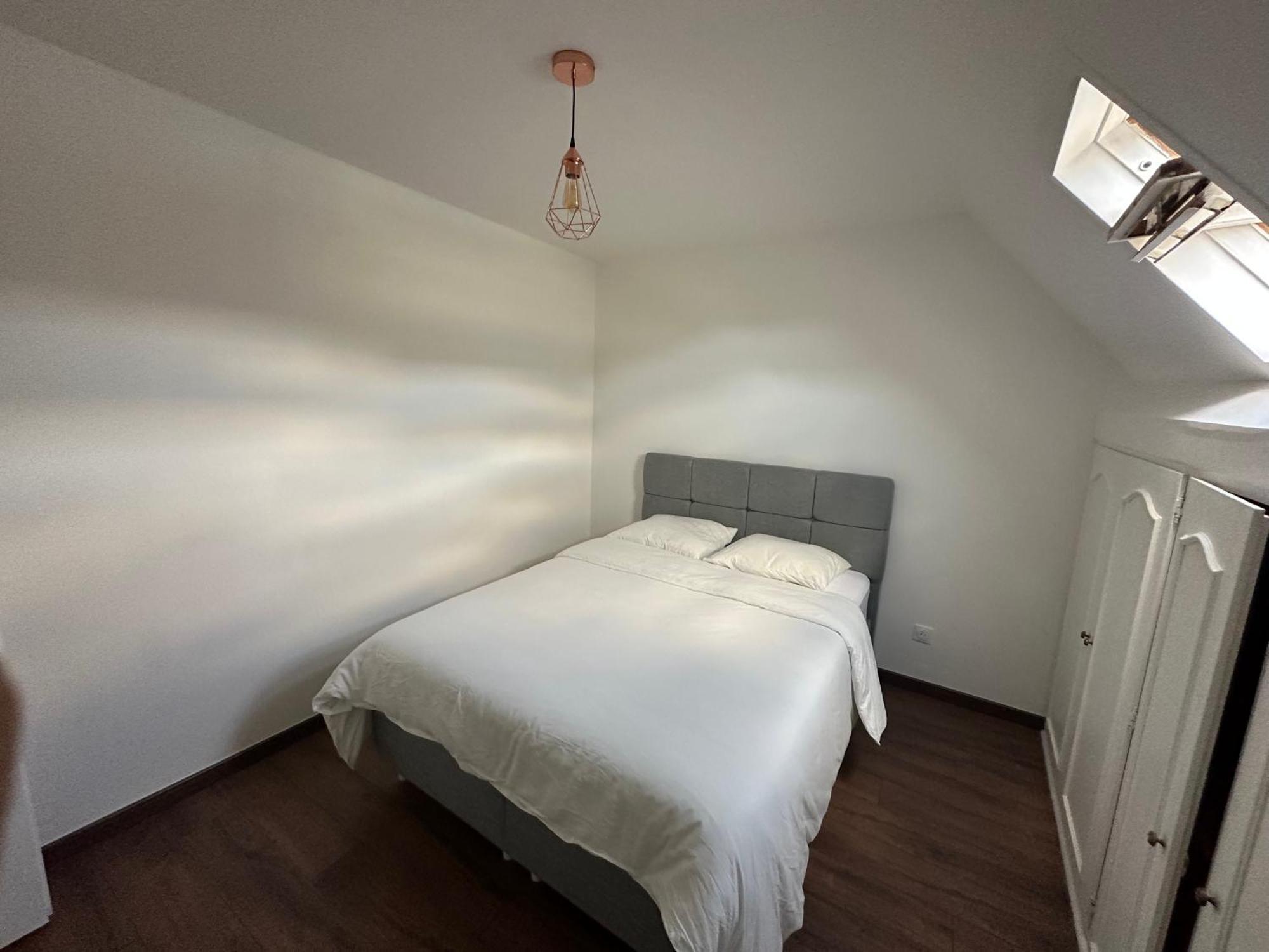 Appartement Calme Moderne Proche De Disneyland Wifi & Cafe Gratuit & Arrivee Autonome Бюсси-Сен-Жорж Экстерьер фото