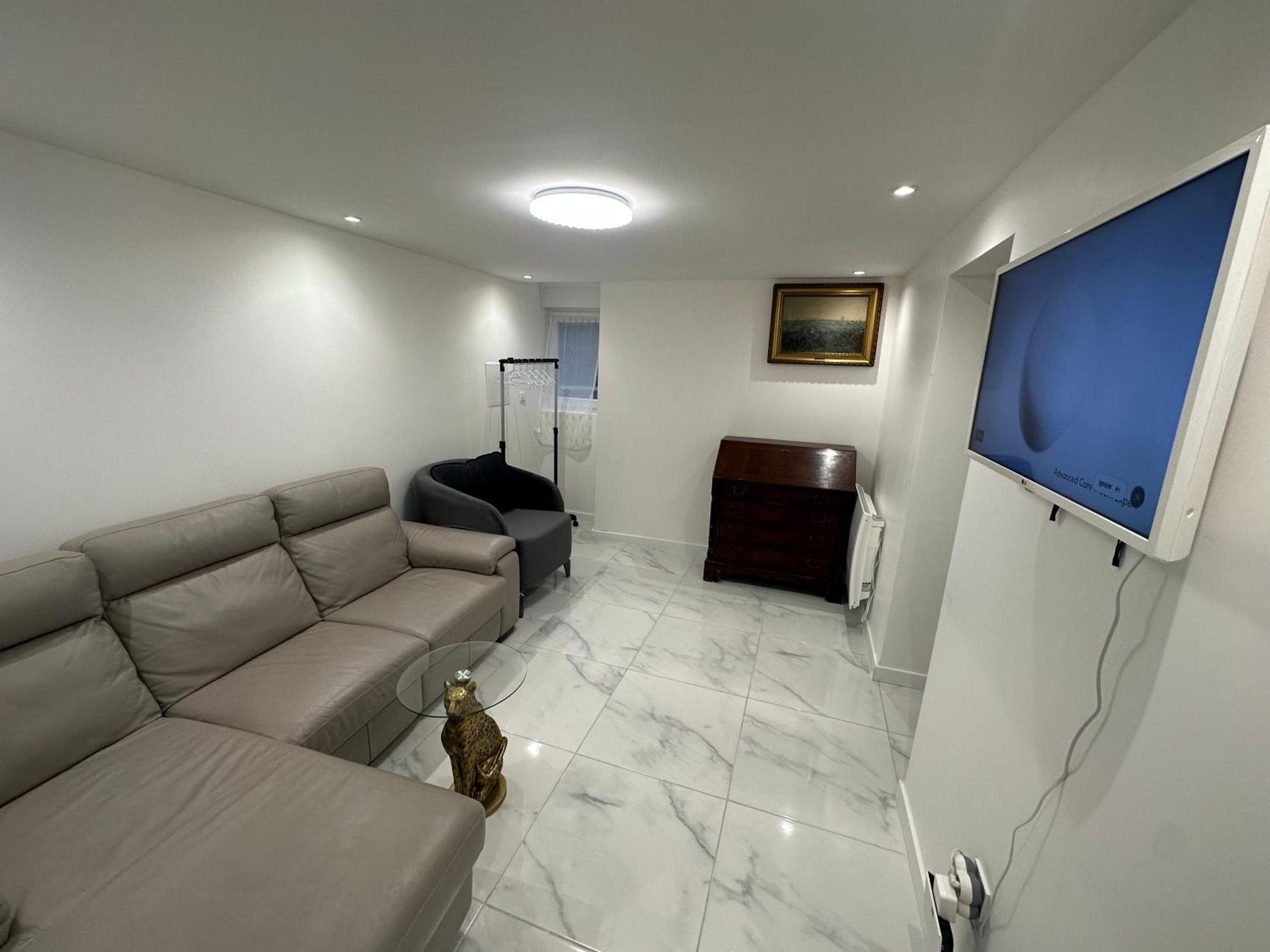 Appartement Calme Moderne Proche De Disneyland Wifi & Cafe Gratuit & Arrivee Autonome Бюсси-Сен-Жорж Экстерьер фото
